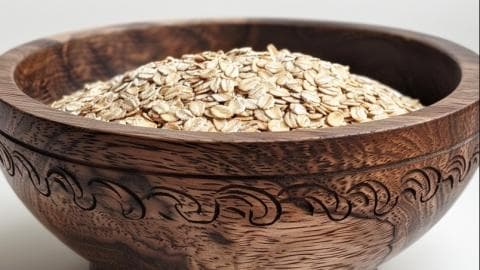 消化不良者能吃燕麦吗？专家解析其营养价值与食用建议