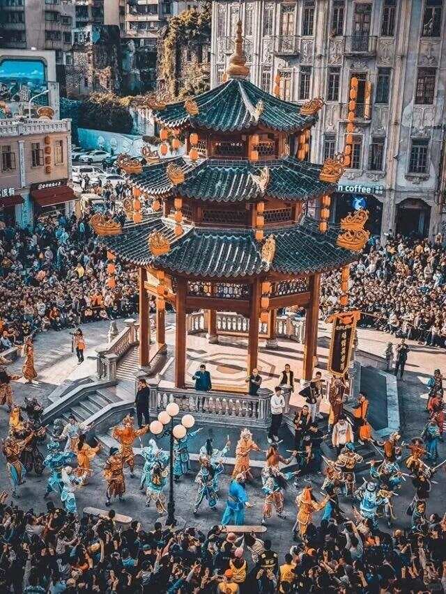 中国最适合退休后夫妻旅行的12个目的地，景美人少，建议收藏！