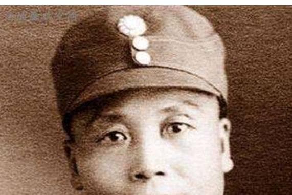 1940年，倒戈将军石友三先后背叛冯玉祥和蒋介石，被活埋在黄河边