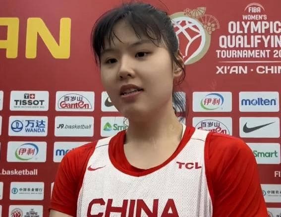 李月汝WNBA首场双双亮眼表现，荣膺队内最佳球员