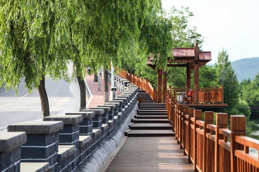 长白山之夏 | 夏天拍了拍你，并递给你一份长白游攻略