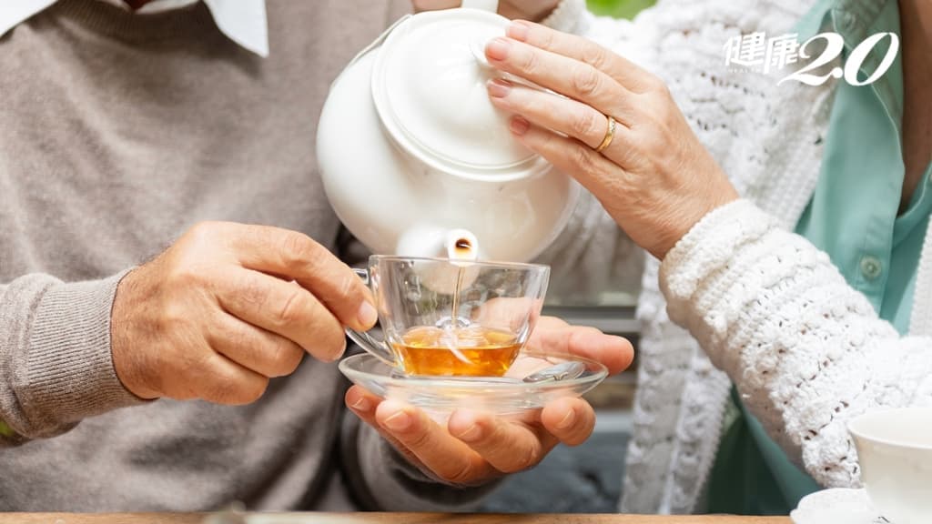 泡茶不要用这种水！泡茶选错水、温度、茶具 小心浪费好茶