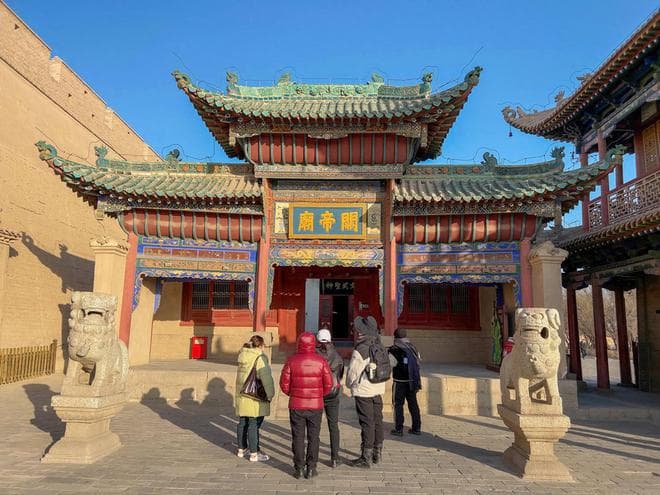 清明节三天适合去哪里旅游，嘉峪关的这些景区可以游玩