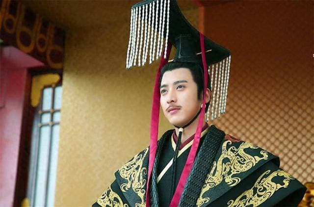 如何评价隋文帝杨坚？有功有过，隋朝的兴盛与他有关灭亡他有责任