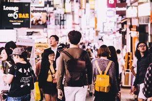 性别重塑的探索，韩国变性人群体的故事