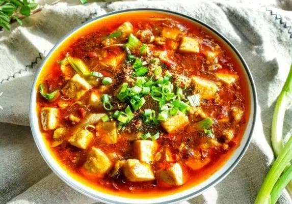 四川菜有哪些特色菜？“三香三椒三料”的绝妙风味！