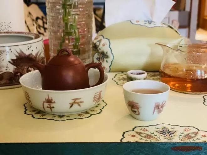 单向度的思想教育是有害的