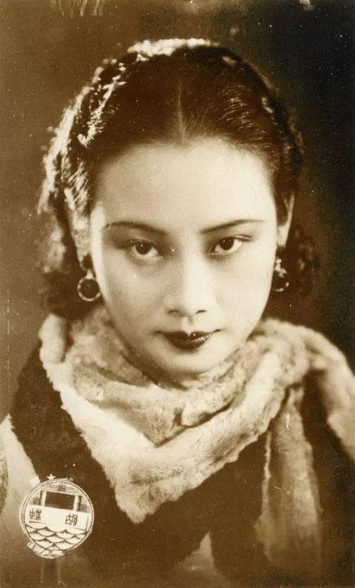 民国第一美女胡蝶：“拎得清”的女人，烂牌也能打顺