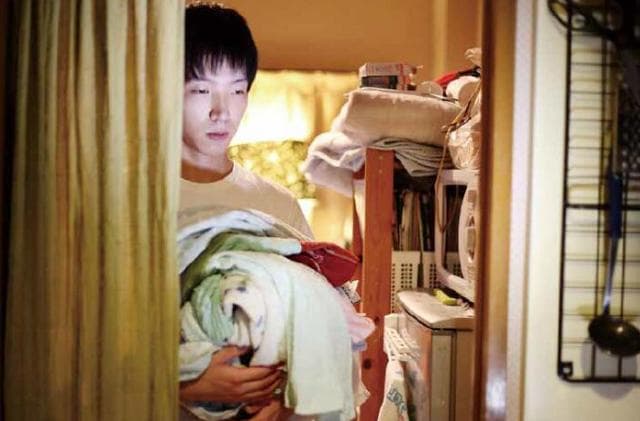 自我封闭：蹲族们，蹲久了如何起身？