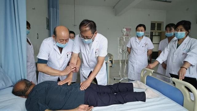 非遗春节·非遗中医药②｜从手法到方药，徐氏中医正骨讲究内外兼治