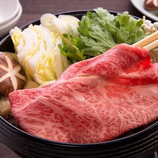 东京必尝的7种高级食材：从和牛到松露，顶级美味全解析