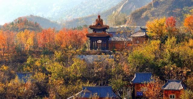 凤凰岭三条路线该怎么选择？其各有特色，你喜欢哪条登山路线呢？