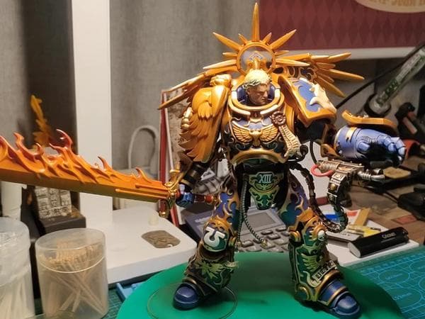 JOYTOY 暗源战锤40K首款基因原体-罗保特·基里曼登场！
