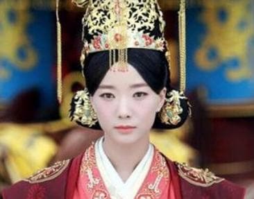 古代皇后的真实地位：后宫之主的权力与影响力