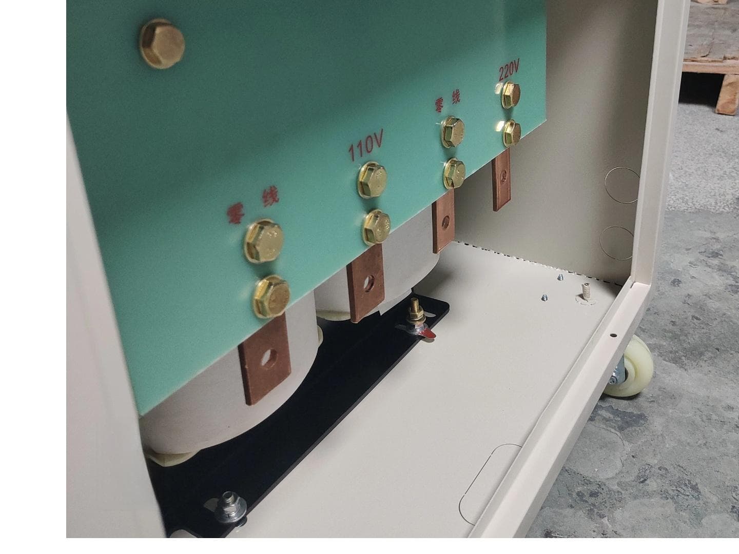 单相电转换变电器110V转220V 三相电220V转380V
