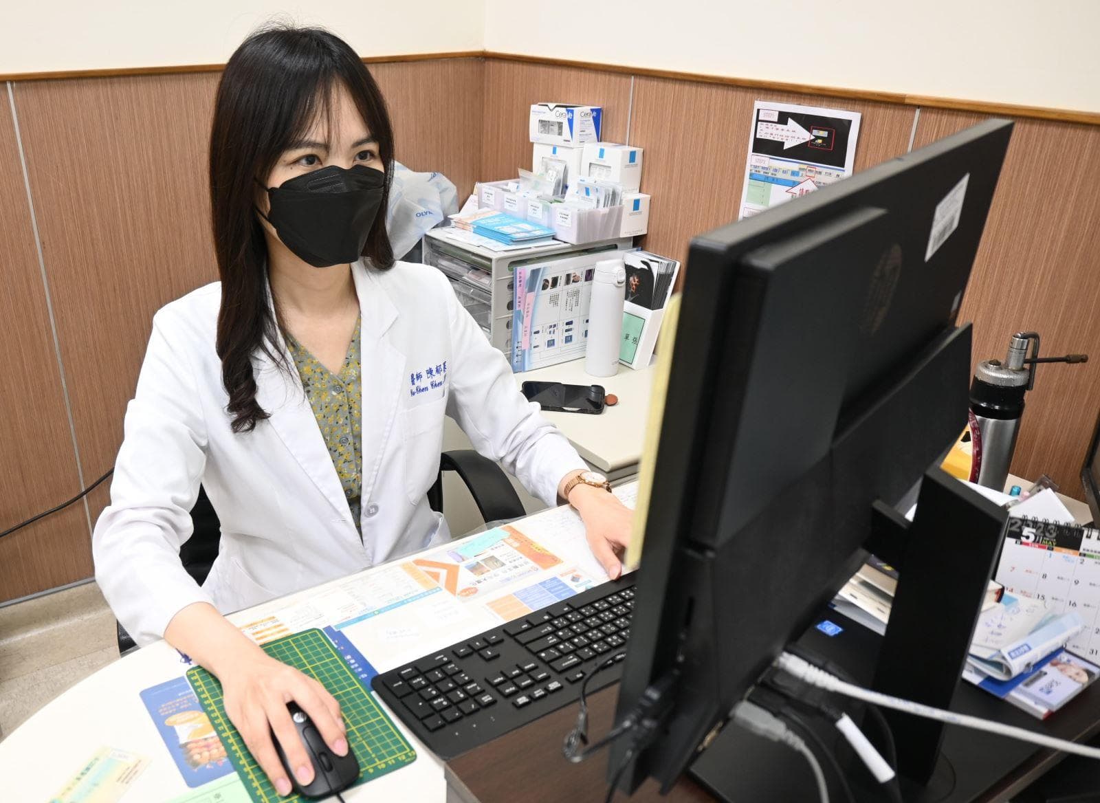 异位性皮炎三大治疗重点：保湿剂、远离诱因、对症下药