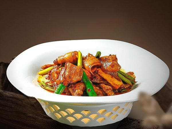 非遗“舒回锅”：成都美食新地标