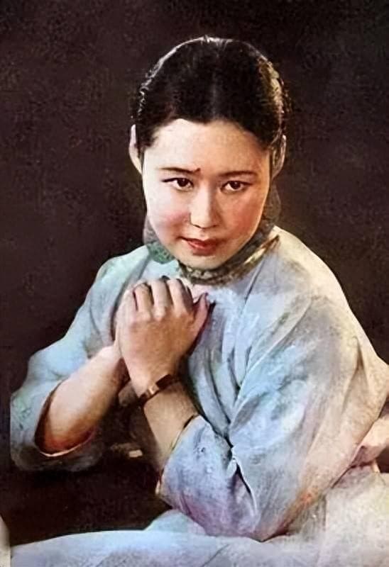 给80年代“最会演戏的女演员”排个名 潘虹第2 刘晓庆第7 陈冲垫底