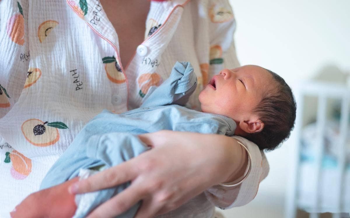 哄睡新生儿，其实有招！轻松哄睡新生儿秘籍！