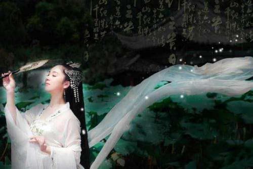 “月满西楼”是什么意思？