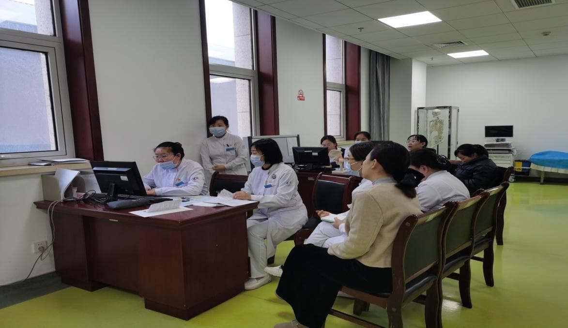 下肢静脉血栓护理要点：从病情观察到抗凝注射的全程管理
