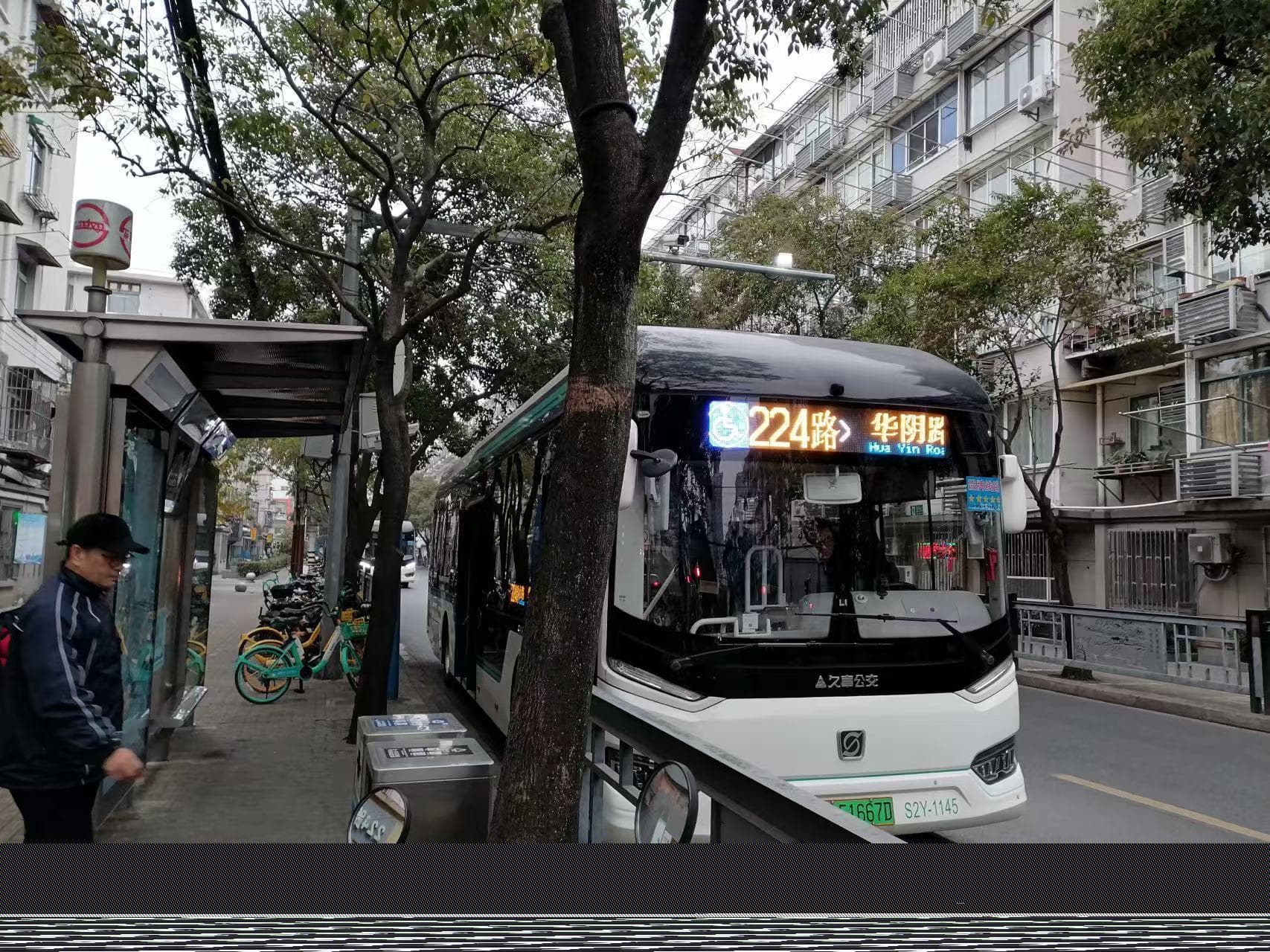 “众口难调”怎么“调”？上海骨干公交通道建设面临“加减法”难题