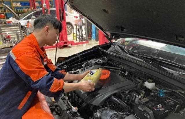 5000公里换一次机油坑了多少人？老司机：这才是合理的更换周期