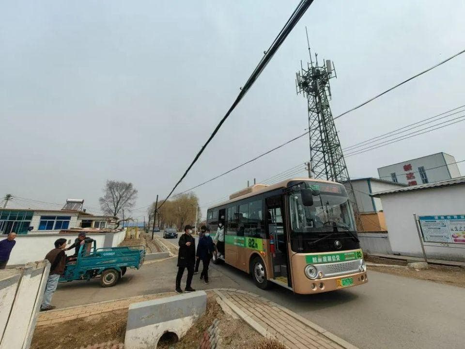 城郊公交客流不足，并非只有“停运”一条路