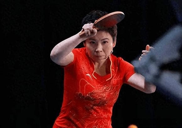 全球仅三人获乒乓球超级全满贯，邓亚萍马龙樊振东位列其中