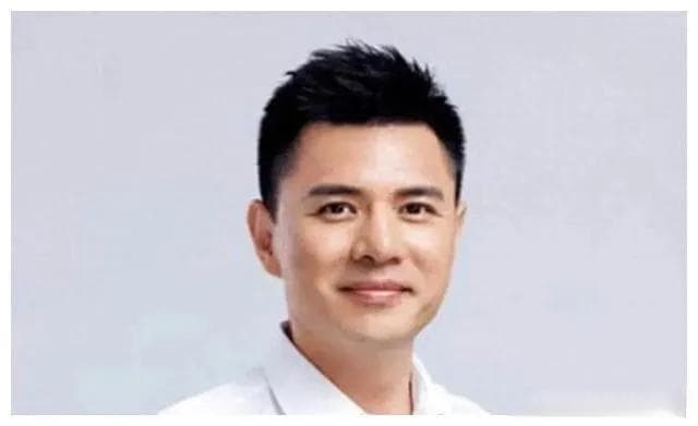 赵普：从保安到央视主持，因揭露内幕被迫辞职，现创业挣亿万身家