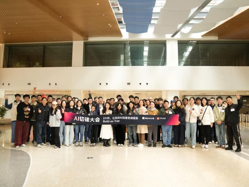 AI 编程技术掀全民创新热潮，零门槛开发开启创意经济新时代