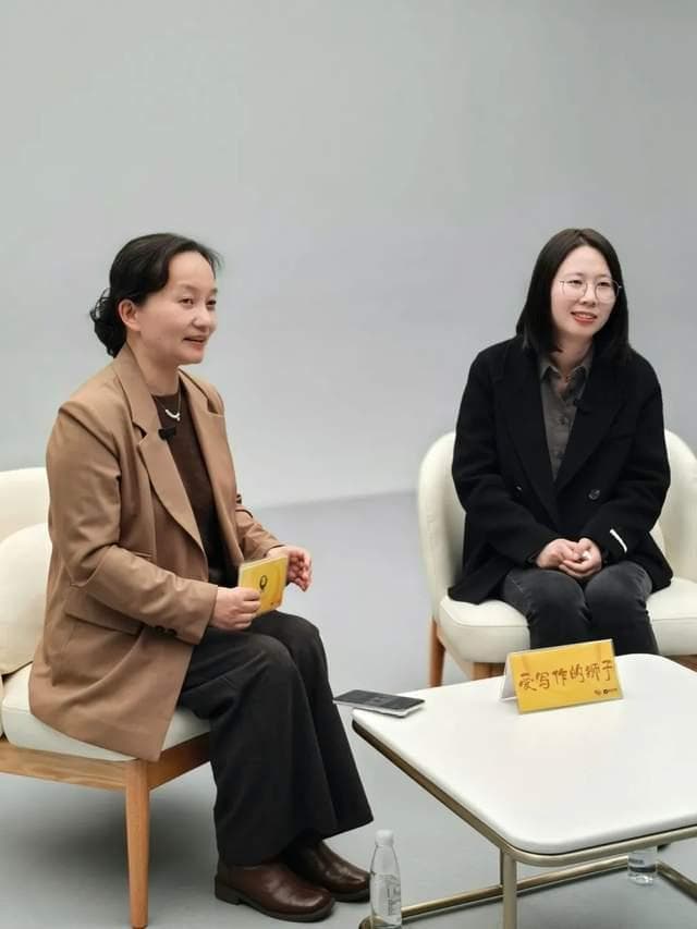 从早上8点安排到晚上9点半，除夕那天都有！杭州有家长让孩子寒假冲刺？老师喊话