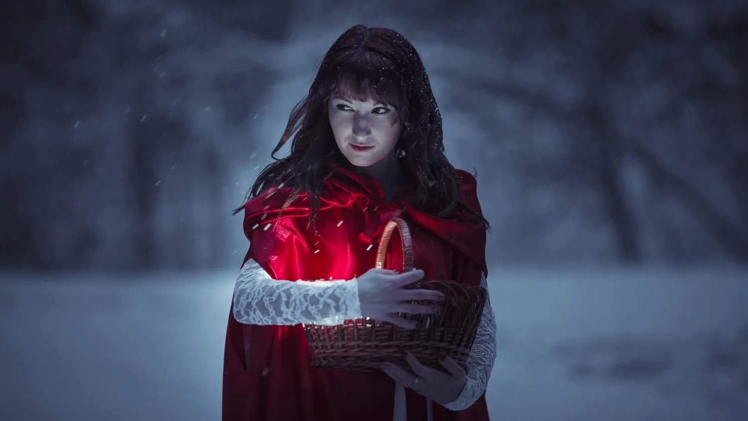 《小红帽与魔法水晶球》：一部创新儿童剧的教育启示