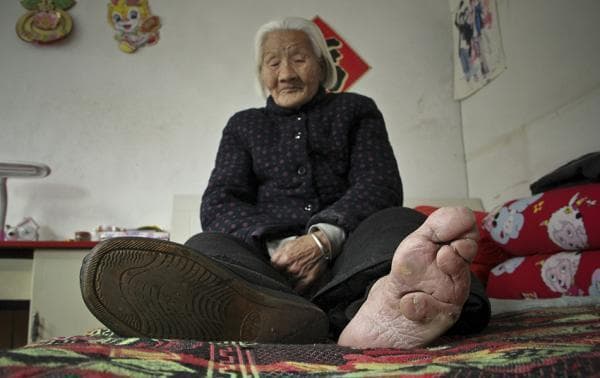 新研究表明，中国妇女缠足不仅关乎性吸引力，更关乎经济劳作