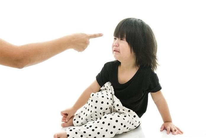 让孩子自食恶果：纠正“熊孩子”行为的四个步骤
