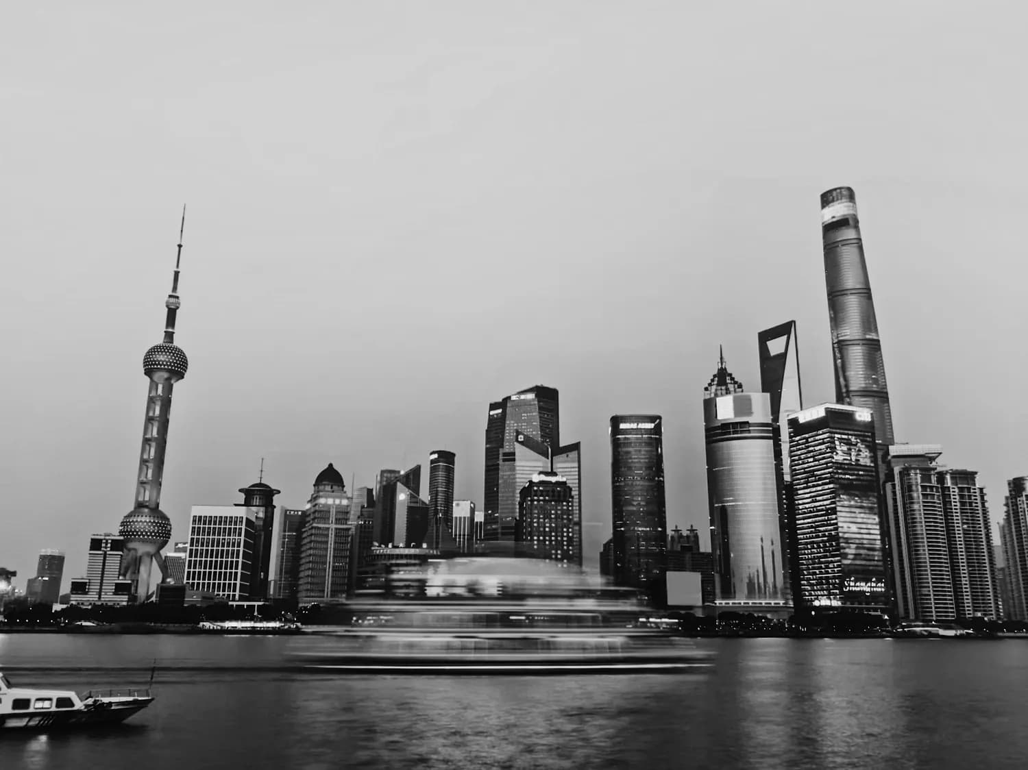 四万亿投资计划：中国经济的双刃剑？