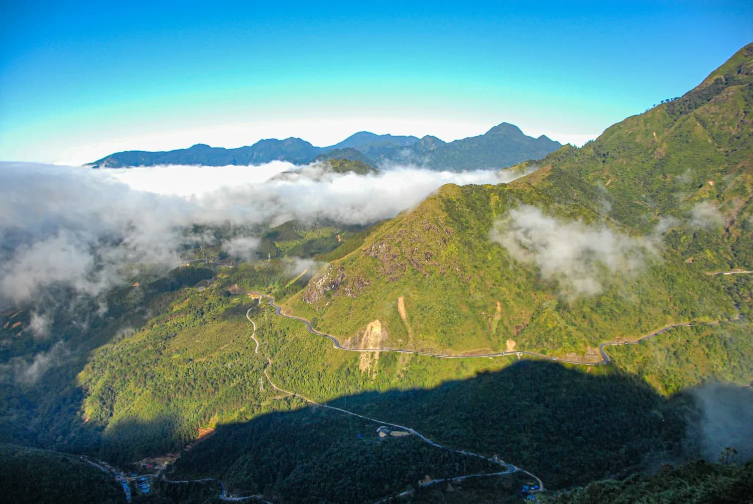 姑婆山：贺州最神秘的打卡地，你敢挑战吗？