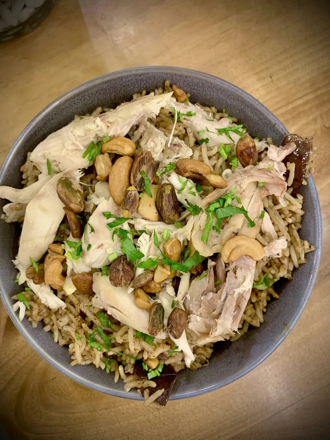 香菇鸡炖饭超简单教程！新手也能做出美味佳肴
