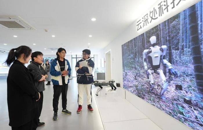 全球人形机器人赛场崛起“中国力量”