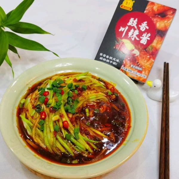 西葫芦一蒸一拌，减脂又好吃