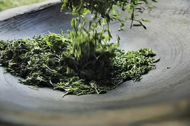 详解杀青、晒青、炒青……普洱茶与其他茶类的工艺差异