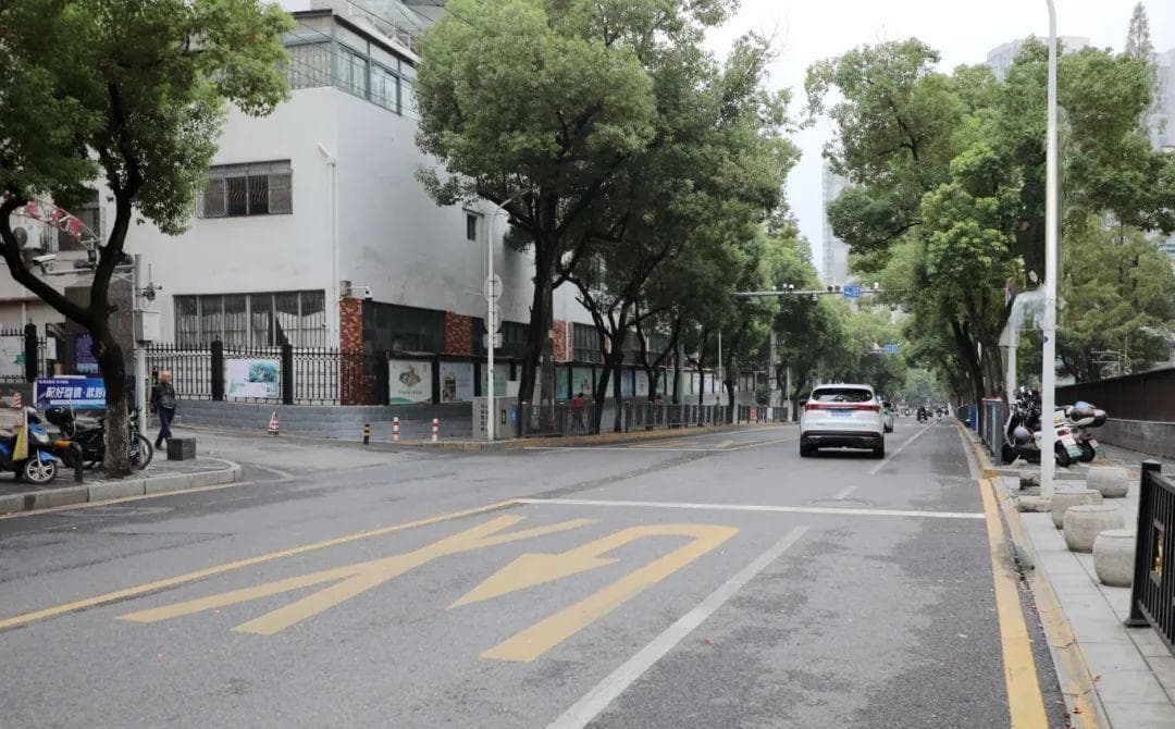多措并举 提升城市道路通行效率——九江公安交警积极回应群众“急难愁盼”问题
