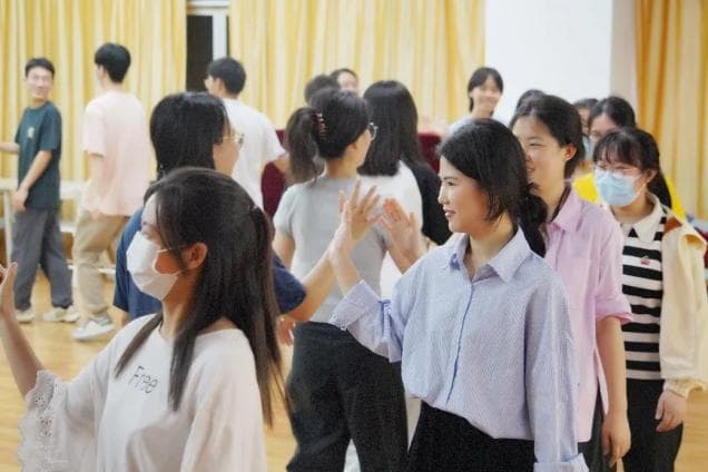 15分钟报满！这些好玩的课到底是谁在上啊？