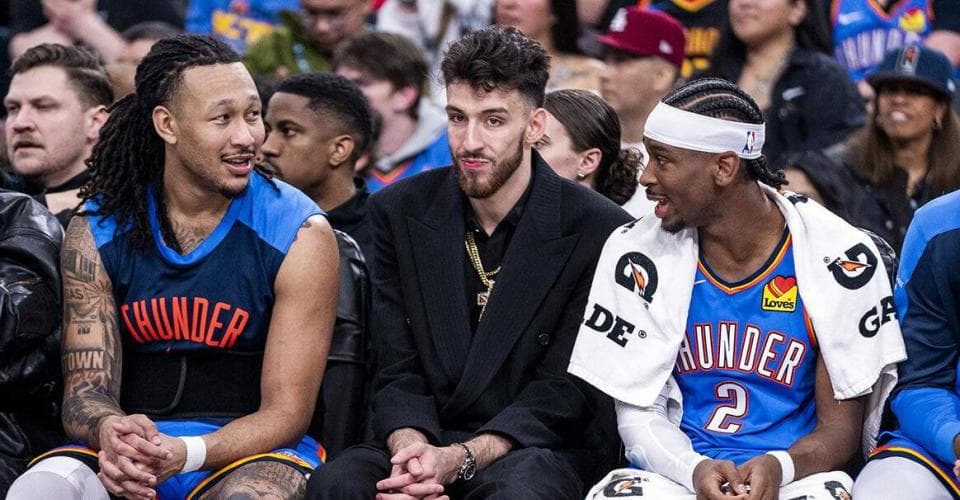 2025年NBA球队实力榜深度解析：雷霆登顶，勇士与湖人蓄势待发