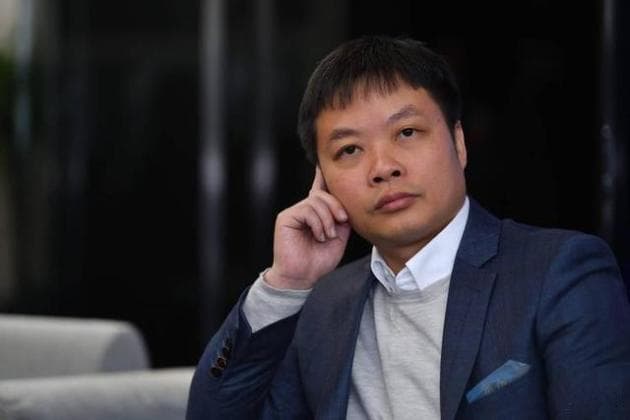何小鹏：互联网到新能源车的跨界传奇