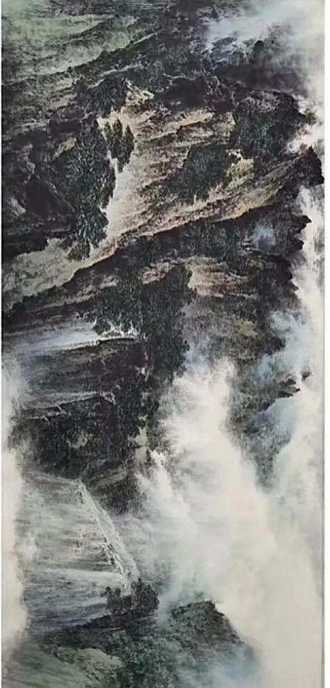 张山风作品赏析：危崖飞瀑彰奇韵，翠谷幽云蕴逸情