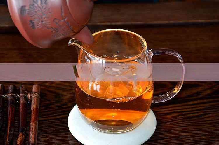 金花普洱茯茶的功效与作用及禁忌