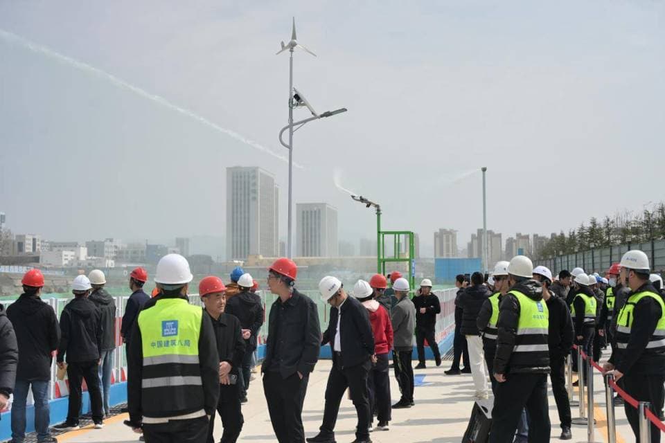 智慧施工“管住”扬尘！青岛市崂山区这个工地打造绿色建造新范本