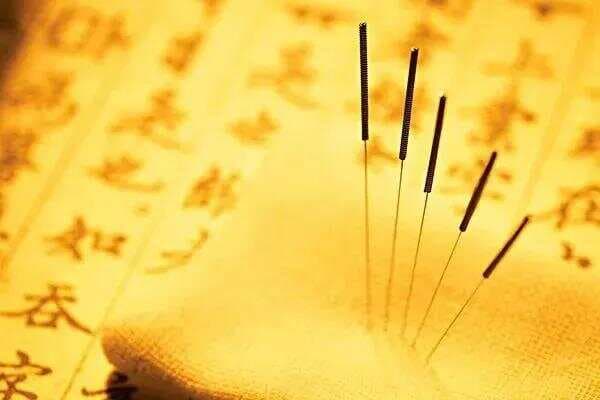 中医五输穴详解：从理论到实践的全面指南