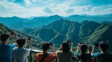 西藏旅游攻略10日游：三条经典路线深度体验